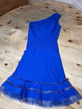 Tadashi Shoji Y2K cobalt cocktail dress, quiet luxury wedding guest XS